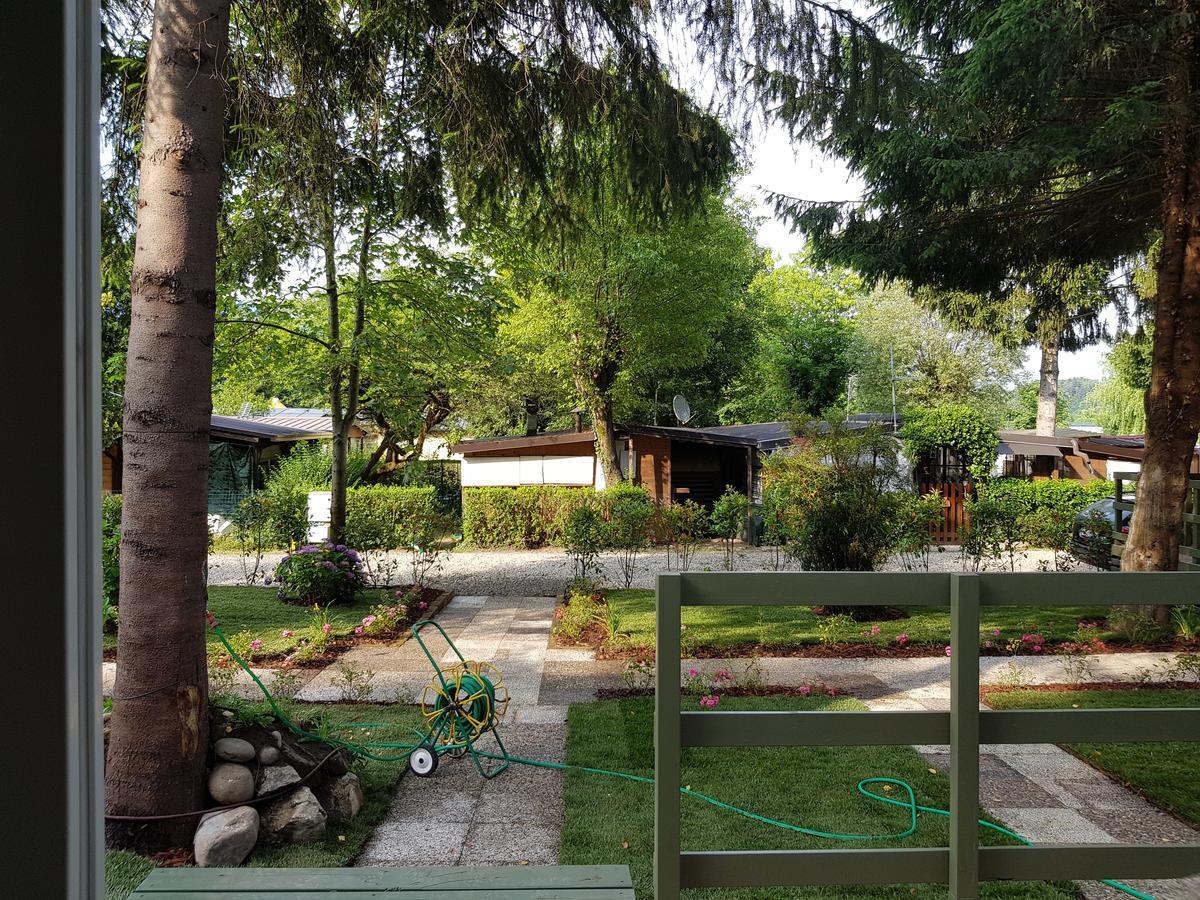 Camping Montorfano מראה חיצוני תמונה